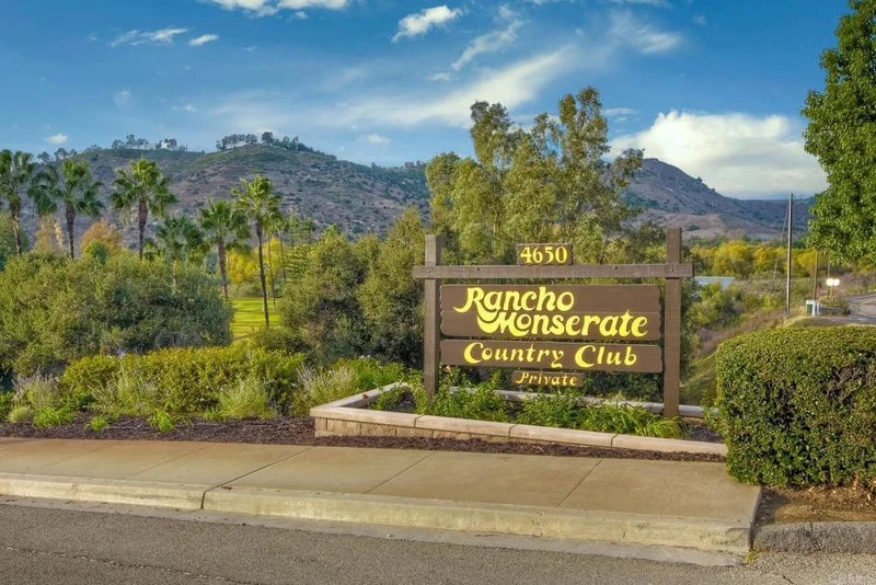 4650 Dulin 111, Fallbrook, CA 92028