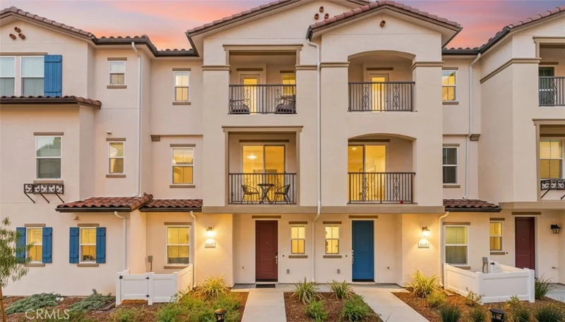 8633 Amherst, Santee, CA 92071