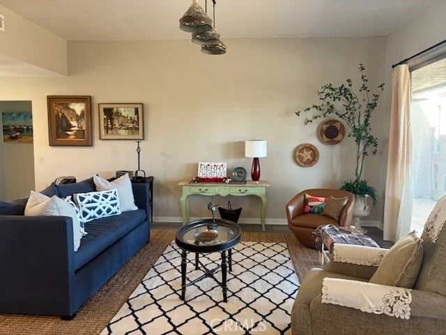 28375 Paseo Grande photo 2