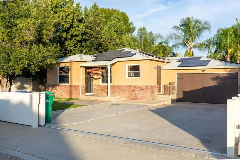 8743 Buena Valley Dr, Santee, CA 92071