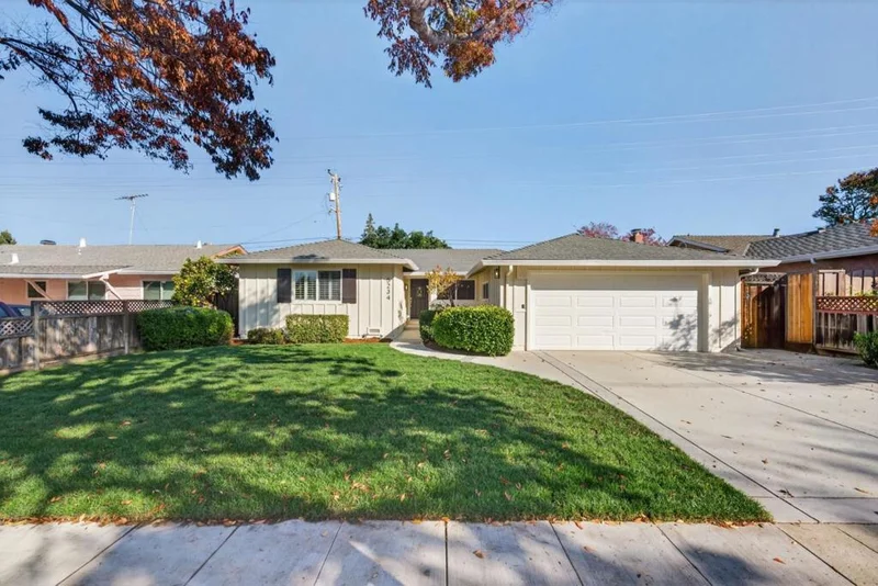 5234 Howes Lane, San Jose, CA 95118