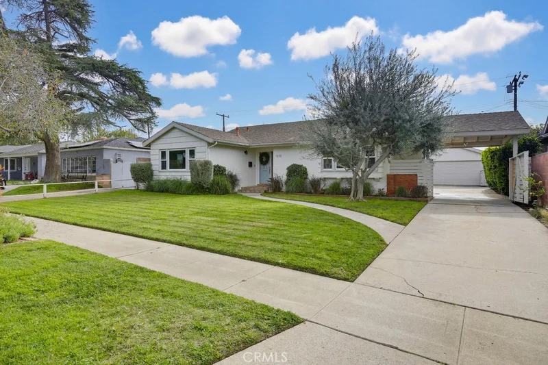 1010 W 21st Street, Santa Ana, CA 92706
