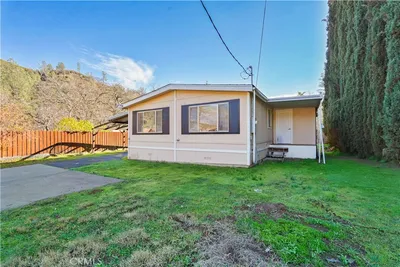 16700 Fox Way photo 2
