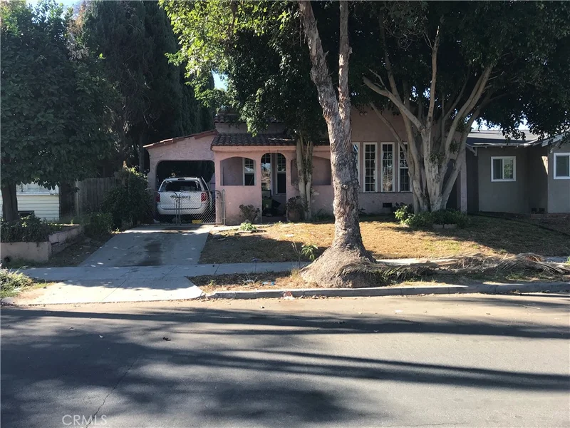 3005 Cedar Avenue, Long Beach, CA 90806