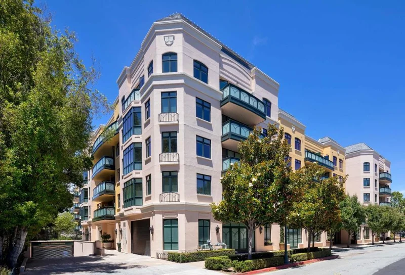 10 Crystal Springs Road 2514, San Mateo, CA 94402
