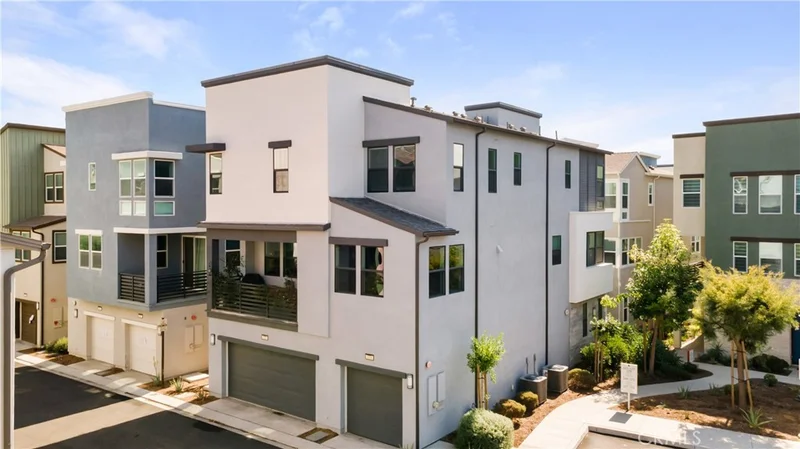 125 Allusion, Irvine, CA 92618