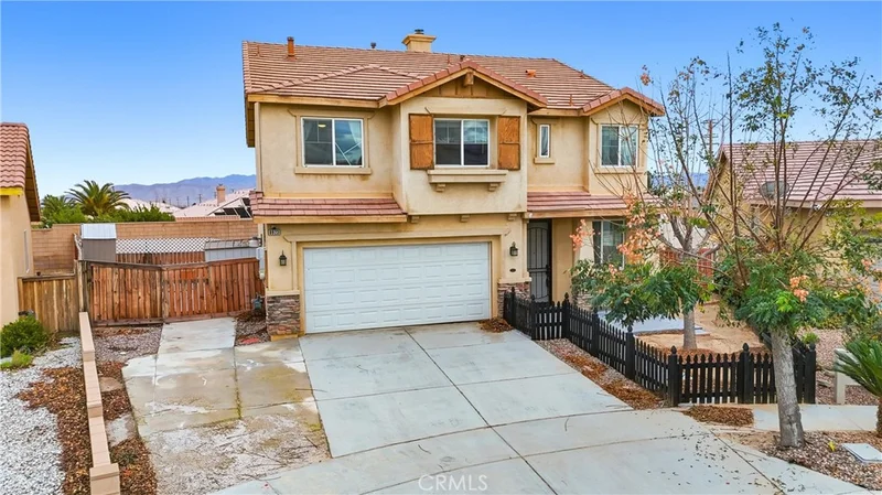 8923 Azalea Springs Road, Oak Hills, CA 92344