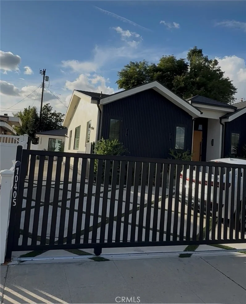 10407 10405 Densmore Avenue, Granada Hills, CA 91344
