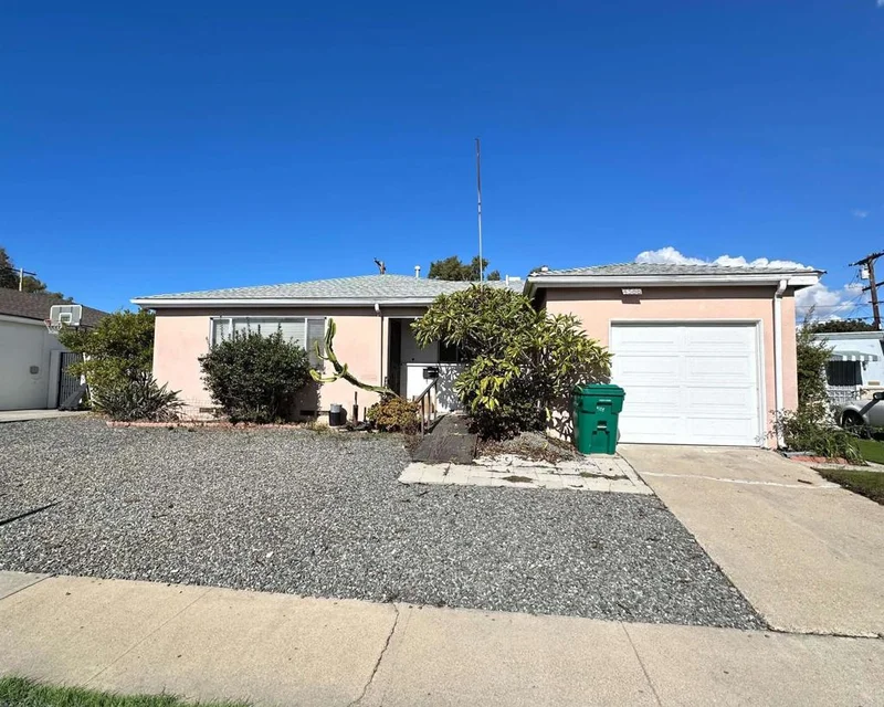 4588 Manitou Way, San Diego, CA 92117