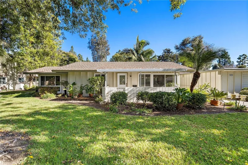 105 Via Estrada A, Laguna Woods, CA 92637