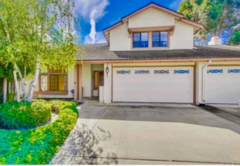 11525 Eaglesview, San Diego, CA 92127