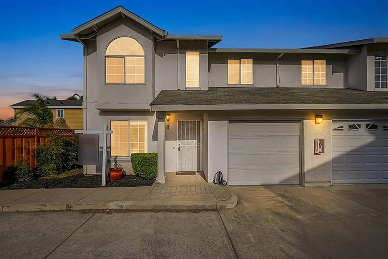 550 Blossom Way G, Hayward, CA 94541