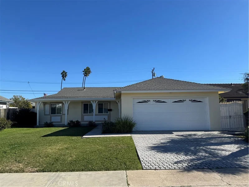 3012 Garfield, Costa Mesa, CA 92626