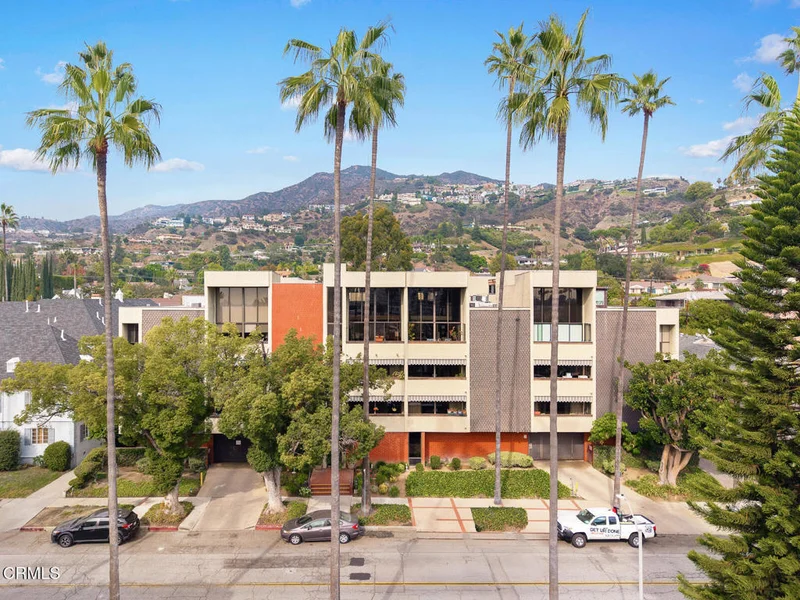 125 W Mountain Street 314, Glendale, CA 91202