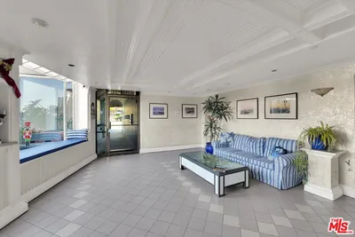 615 Esplanade 512 photo 2