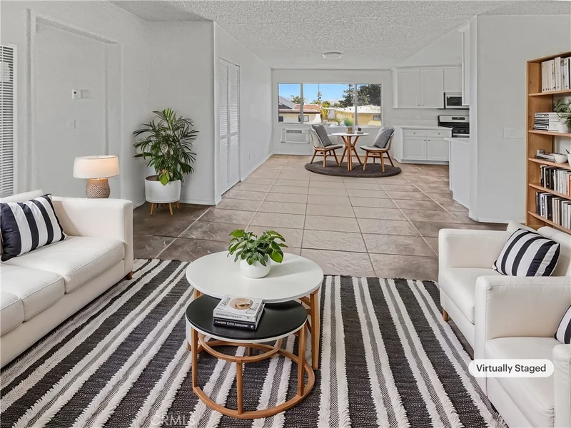 8800 Cedros, Panorama City, CA 91402