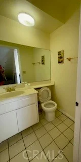 Photo 2 of 418 S Monterey Street B