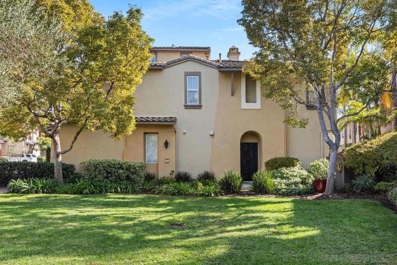 2712 Matera Lane, San Diego, CA 92108