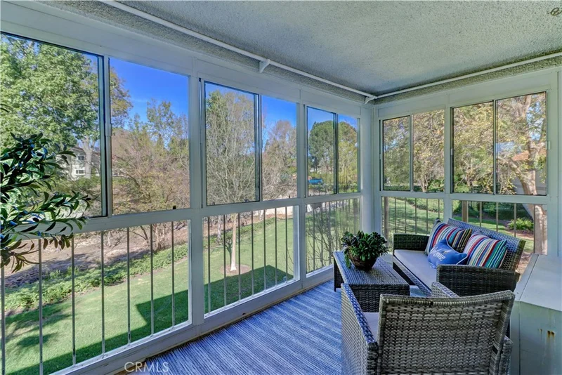 912 Ronda Sevilla O, Laguna Woods, CA 92637