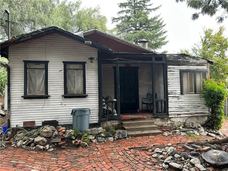 10312 Marcus, Tujunga, CA 91042