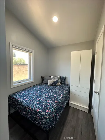 622 Broadway photo 2