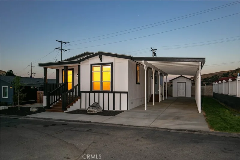 657 Lebec Rd, Lebec, CA 93243