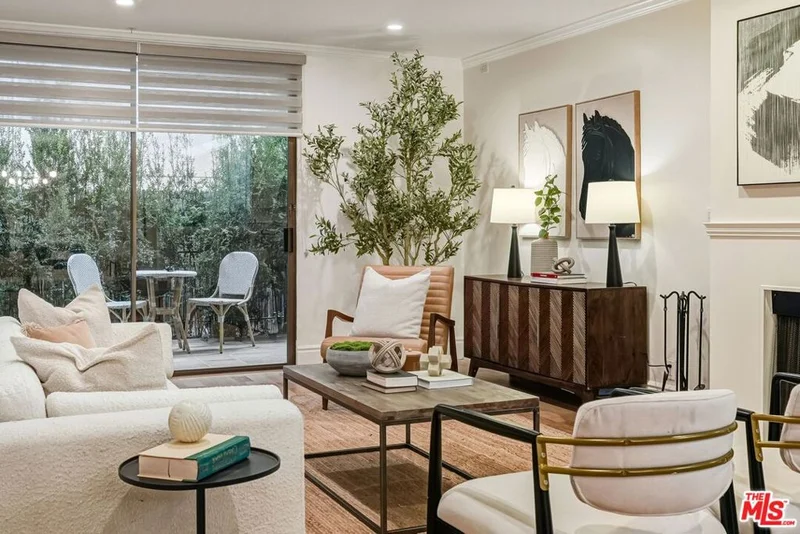1250 S Beverly Glen Boulevard 107, Los Angeles, CA 90024