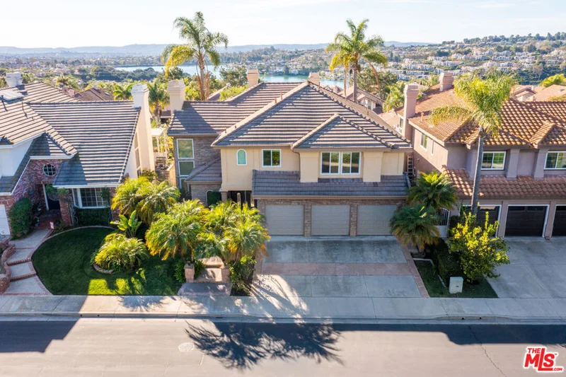 22421 Birchcrest, Mission Viejo, CA 92692