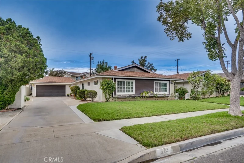 512 S Swidler Place, Orange, CA 92869