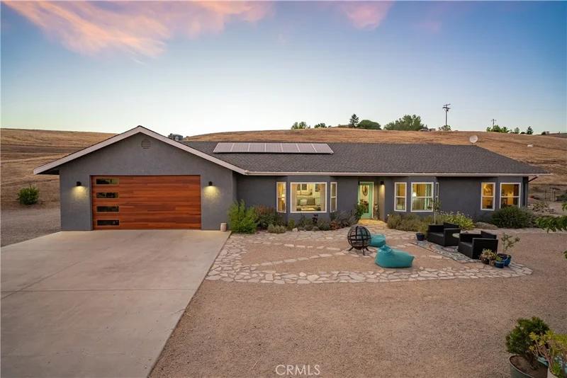 2750 Lazy Hill Road, San Miguel, CA 93451