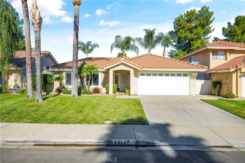 29827 Camino Cristal, Menifee, CA 92584