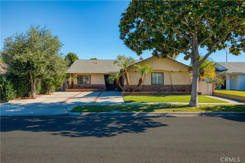 1034 S Verde Street, Anaheim, CA 92805