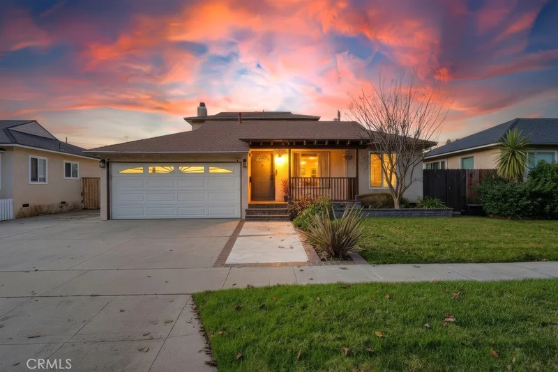 4319 Woodruff, Lakewood, CA 90713