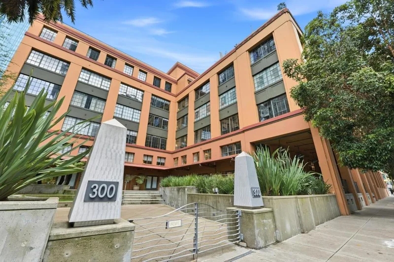 300 Beale Street 501, San Francisco, CA 94105