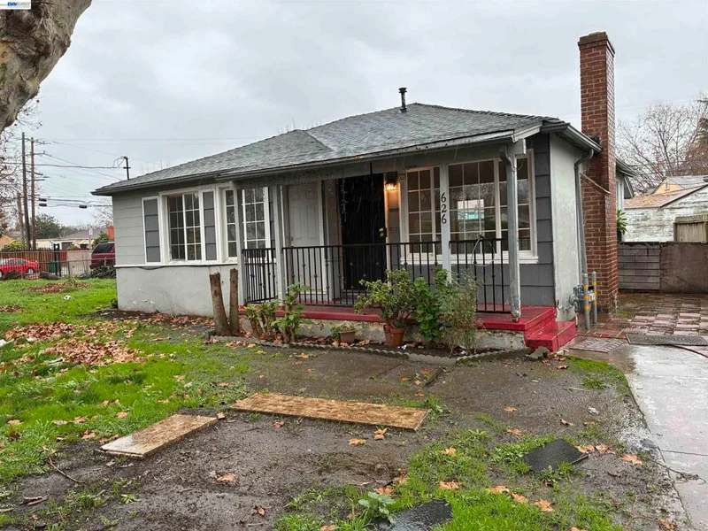 626 La Prenda Dr, Oakland, CA 94603