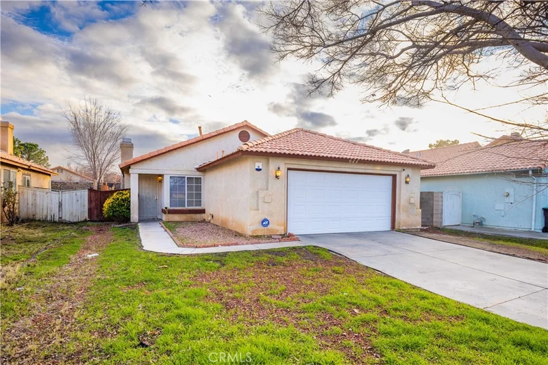 622 E Avenue J11, Lancaster, CA 93535
