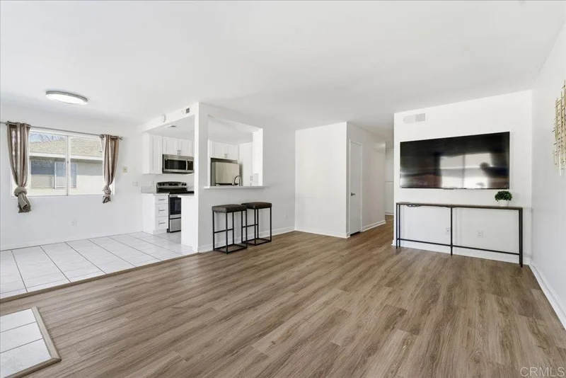 853 Dana Point Way, Oceanside, CA 92058