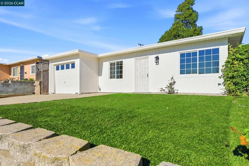 426 La Jolla St, Vallejo, CA 94591