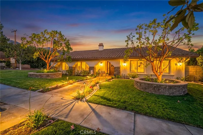 2294 Coolcrest, Upland, CA 91784