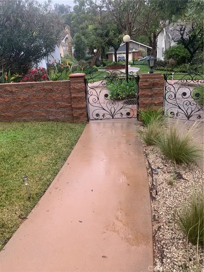 16891 Avenida De Santa Ynez photo 2