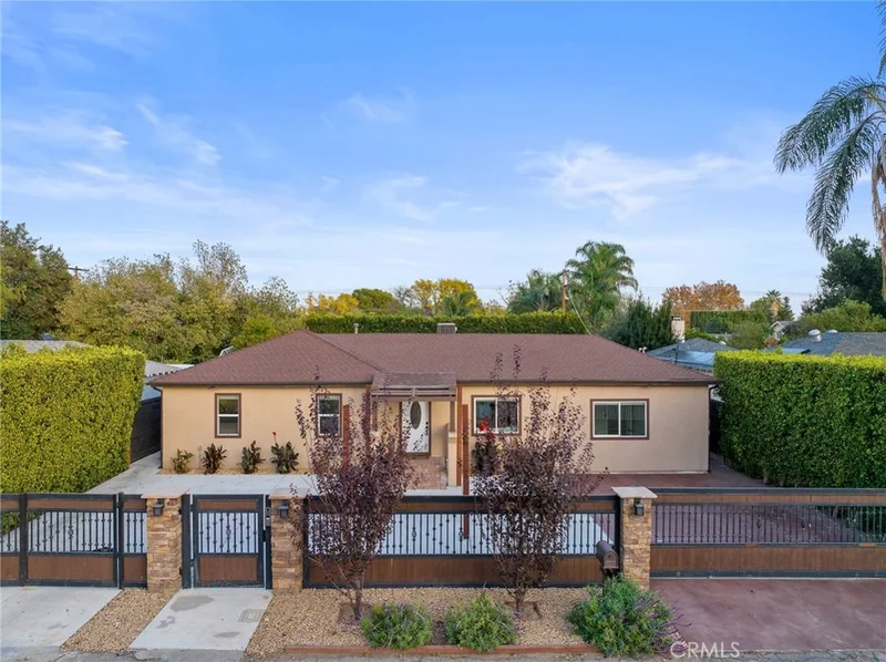 8450 Calvin Avenue, Northridge, CA 91324