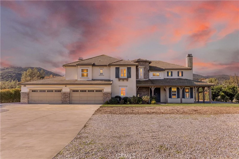 25737 Bay Meadows, Murrieta, CA 92562