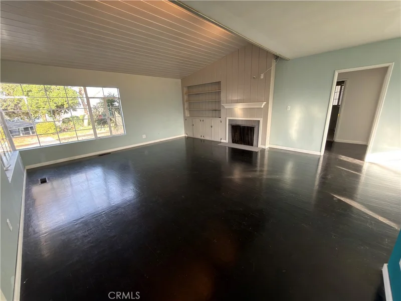 149 Acacia photo 2