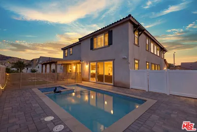 38924 Malva Rosa Drive photo 2
