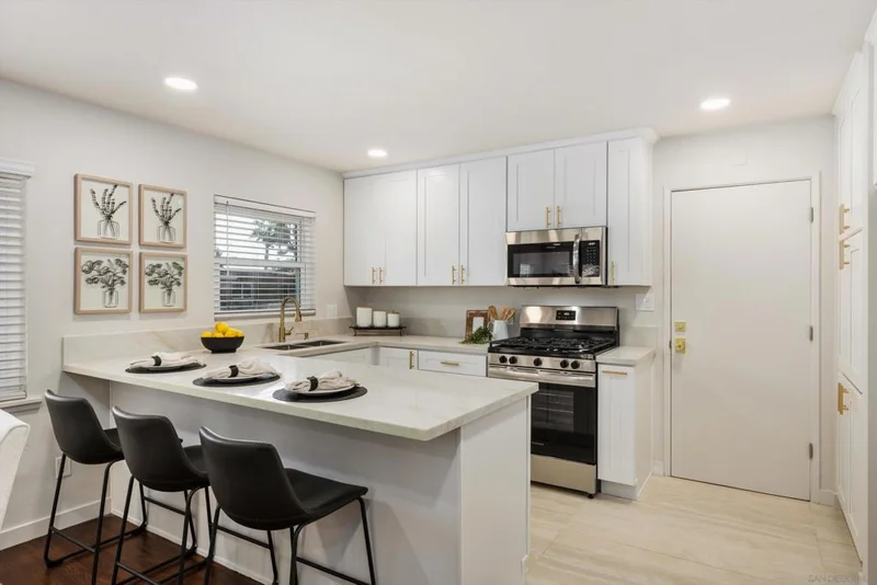 5166 Catoctin Dr, San Diego, CA 92115