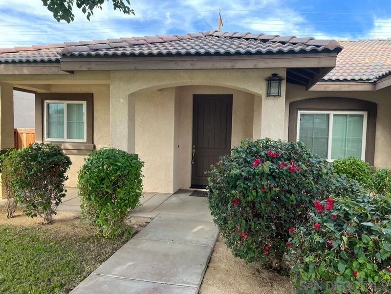 231 Bell Ct