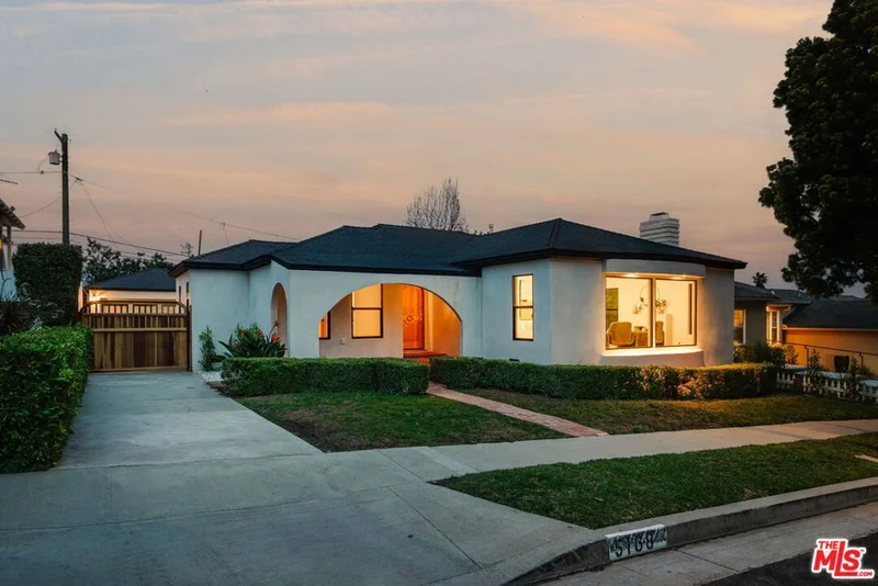 5168 Southridge Avenue, Los Angeles, CA 90043