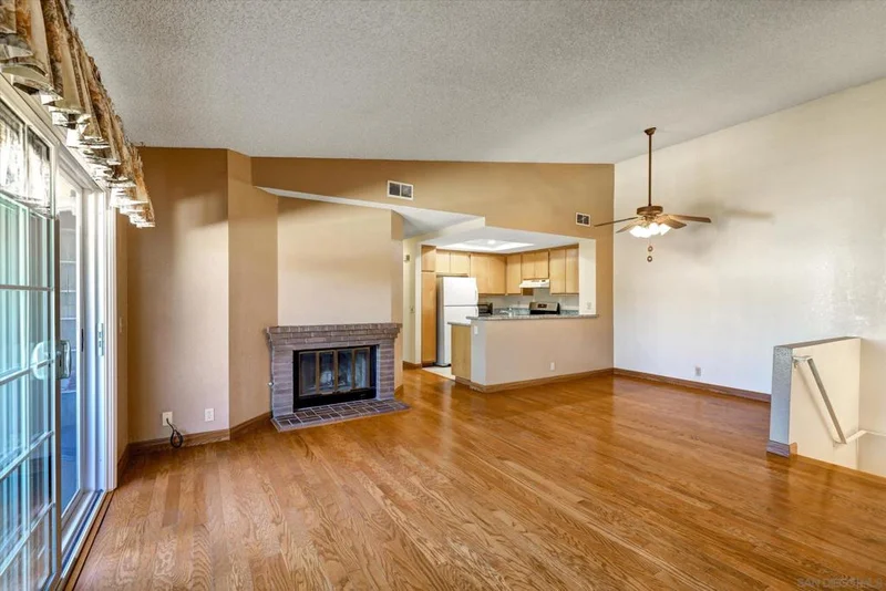 10210 Palm Glen Dr 72, Santee, CA 92071