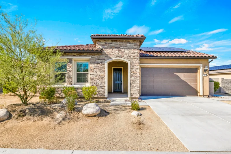 87 Zinfandel, Rancho Mirage, CA 92270