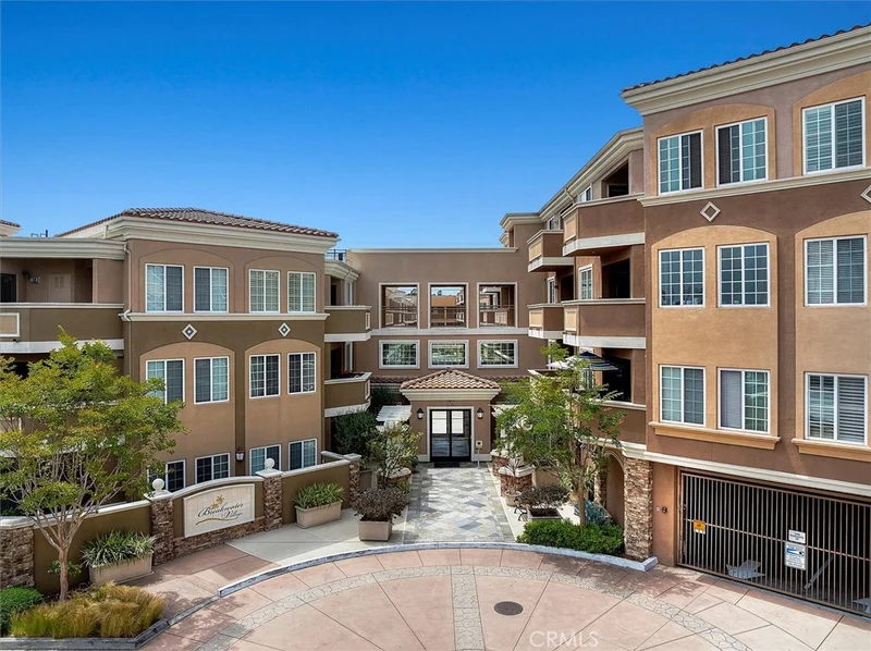 2750 Artesia 240, Redondo Beach, CA 90278